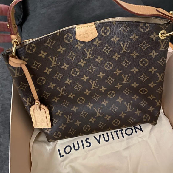 ❌SOLD❌GRACEFUL PM - Picture 3 of 17